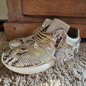 Esseutesse Lamb Leather Python Snake Sneakers Size 37